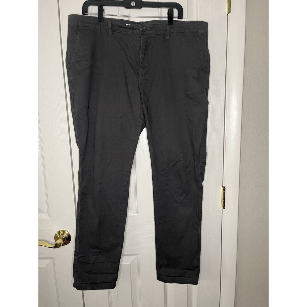 Eddie Bauer Dark Grey Mid Rise Boyfriend Size 14